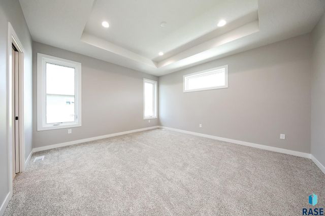 725 S Granite Cir Circle, Tea, SD 57064