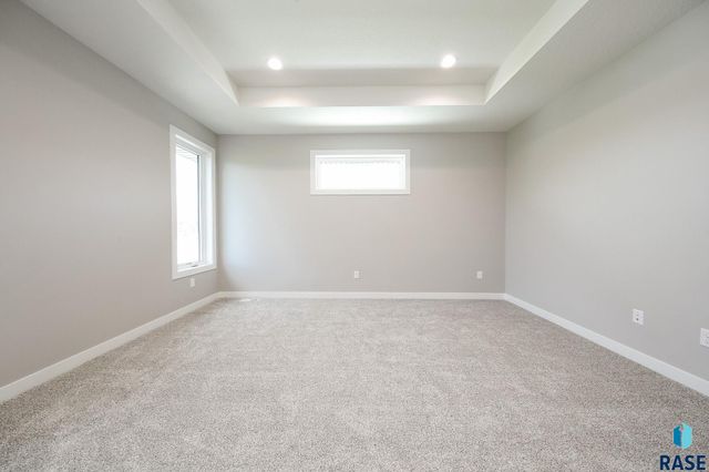 725 S Granite Cir Circle, Tea, SD 57064