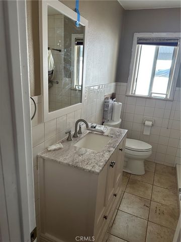 12122 Utah, South Gate, CA 90280