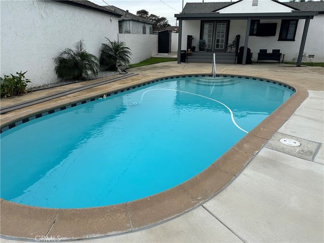 12122 Utah, South Gate, CA 90280