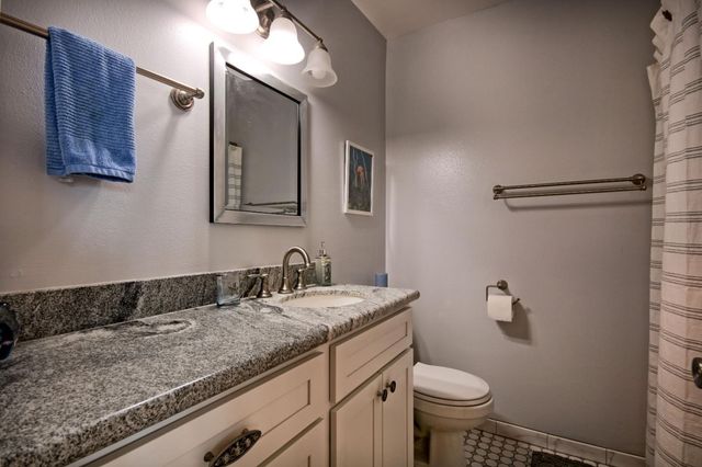 825 Balboa Avenue 205, Capitola, CA 95010
