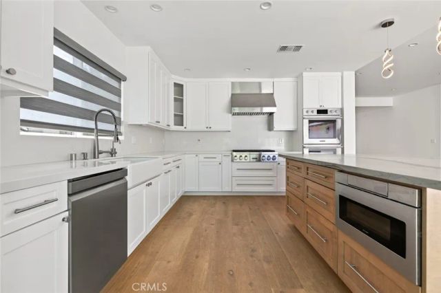 641 E Grinnell, Burbank, CA 91501