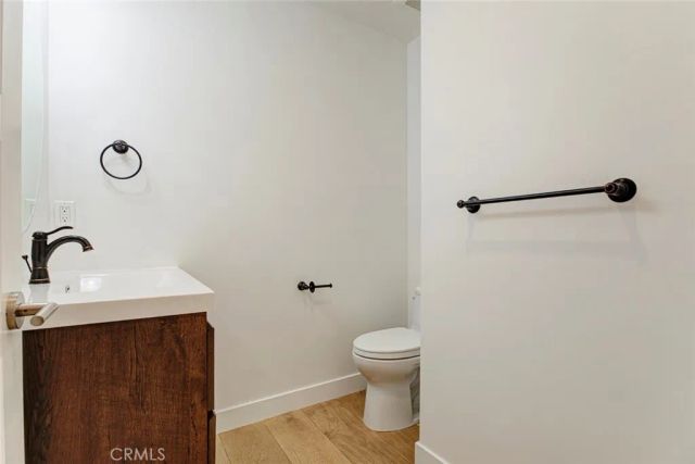 641 E Grinnell, Burbank, CA 91501