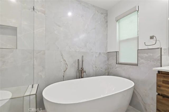 641 E Grinnell, Burbank, CA 91501