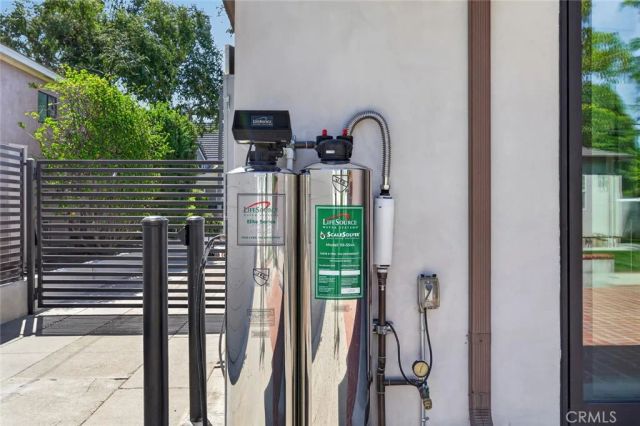 641 E Grinnell, Burbank, CA 91501