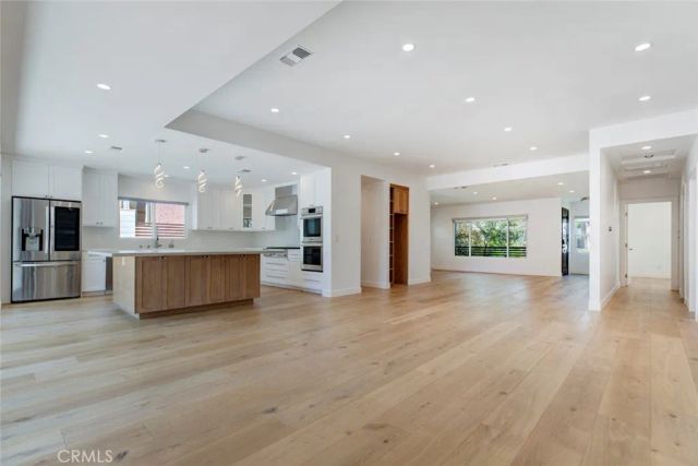 641 E Grinnell, Burbank, CA 91501