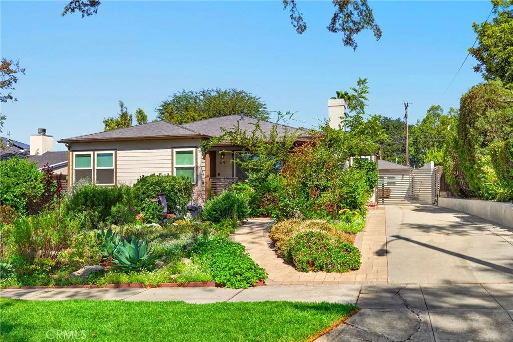 641 E Grinnell, Burbank, CA 91501