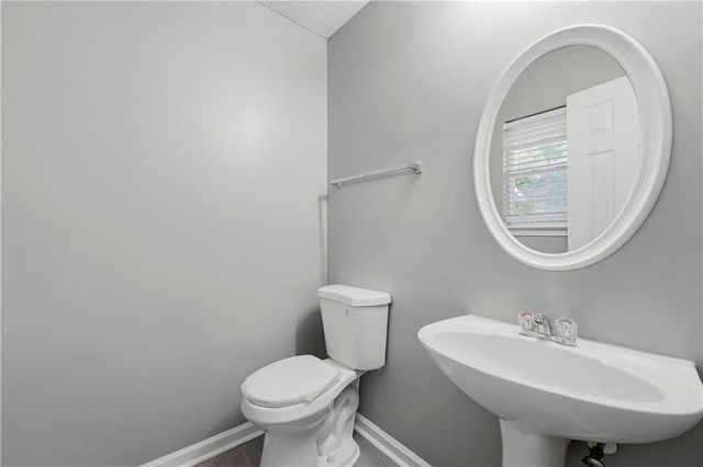 2376 Creel Road, Atlanta, GA 30349