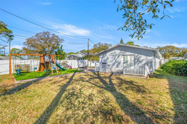 744 63RD AVENUE N, St Petersburg, FL 33702