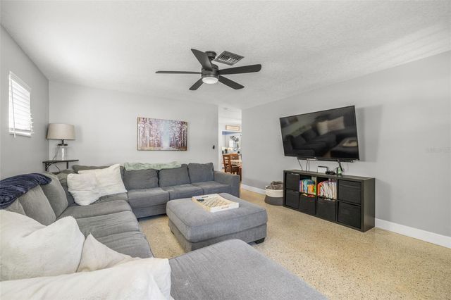 744 63RD AVENUE N, St Petersburg, FL 33702