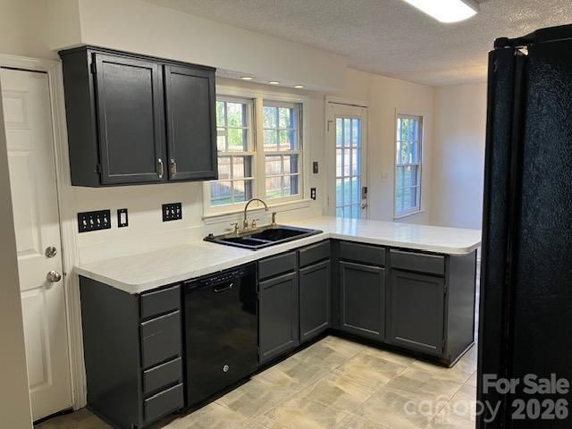 5324 Donnefield Drive, Charlotte, NC 28227