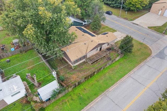 1418 Money St, Augusta, KS 67010