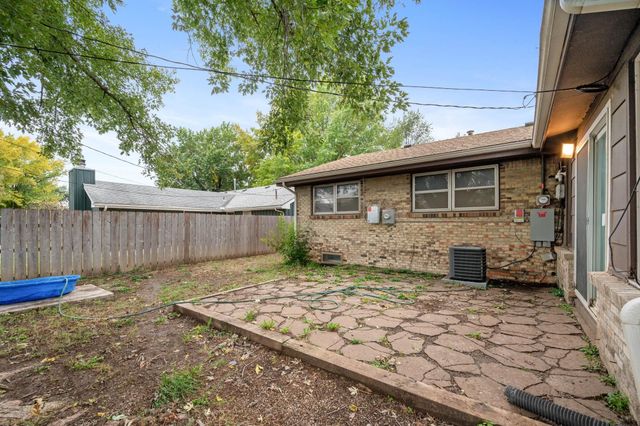 1418 Money St, Augusta, KS 67010