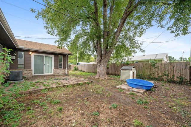 1418 Money St, Augusta, KS 67010