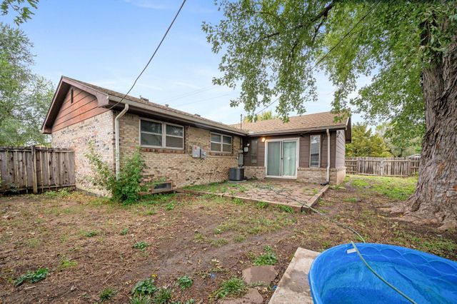1418 Money St, Augusta, KS 67010