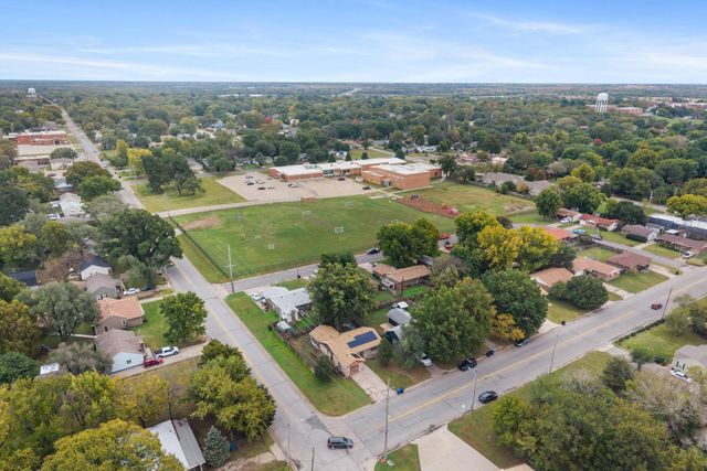 1418 Money St, Augusta, KS 67010
