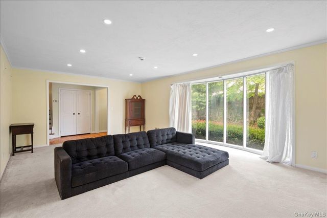 625 North Street, White Plains, NY 10605