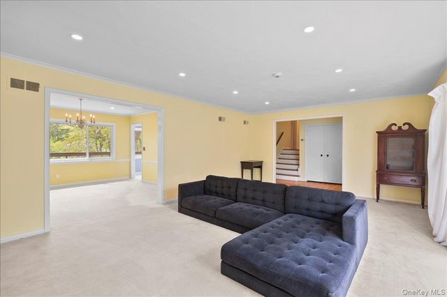 625 North Street, White Plains, NY 10605
