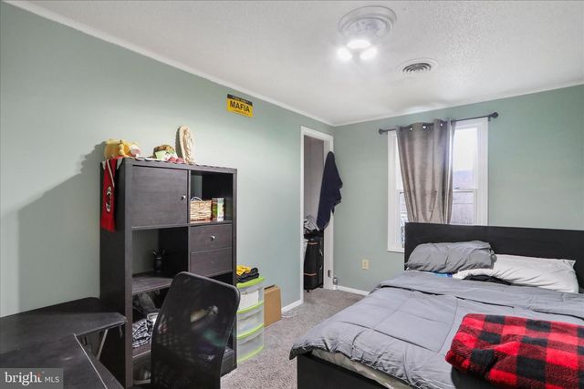 13903 WOLFSVILLE RD, Smithsburg, MD 21783