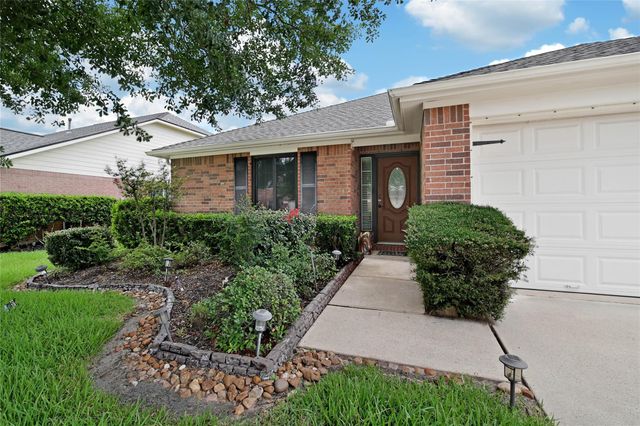 614 Linden Manor Court, Spring, TX 77373
