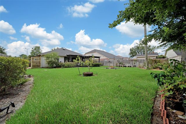 614 Linden Manor Court, Spring, TX 77373
