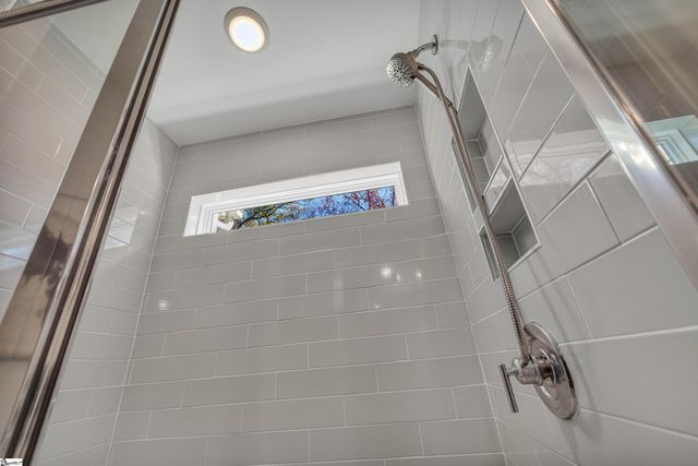 204 Brochaill Court, Piedmont, SC 29673