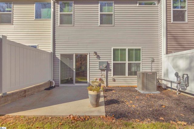 204 Brochaill Court, Piedmont, SC 29673