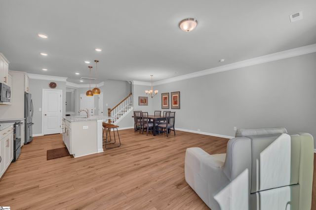 204 Brochaill Court, Piedmont, SC 29673