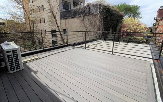 534 Court Street, Brooklyn, NY 11231