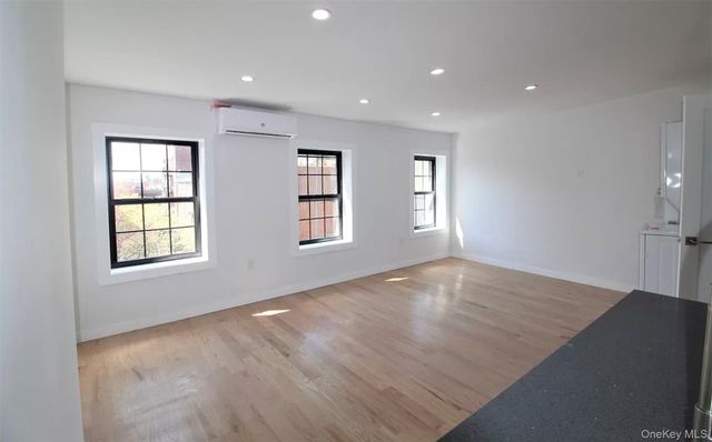 534 Court Street, Brooklyn, NY 11231