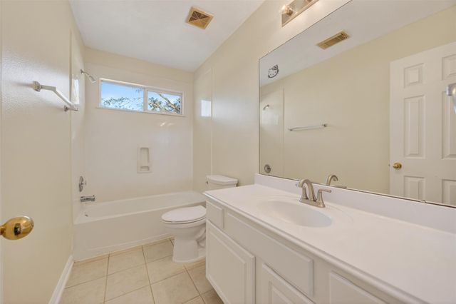 5603 Lowellberg Lane, Houston, TX 77084