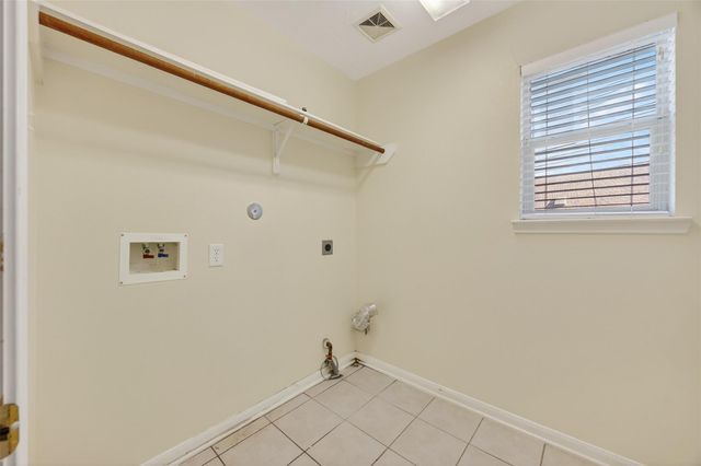 5603 Lowellberg Lane, Houston, TX 77084