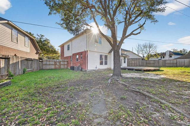 5603 Lowellberg Lane, Houston, TX 77084