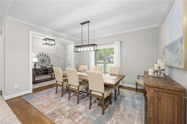 8206 Arbor Ridge Lane, Clemmons, NC 27012