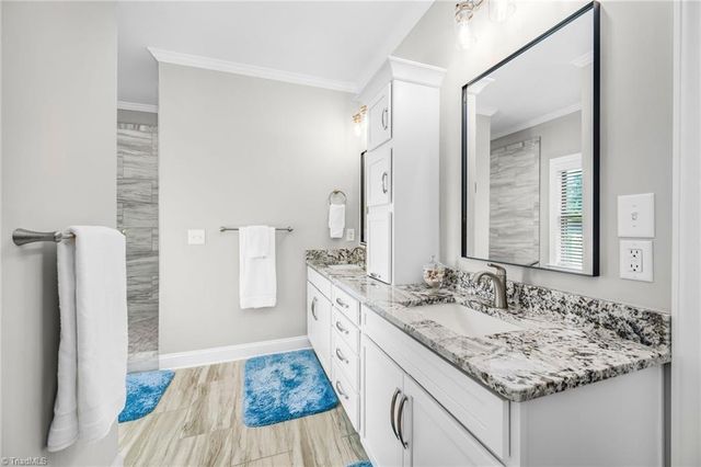8206 Arbor Ridge Lane, Clemmons, NC 27012