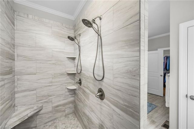 8206 Arbor Ridge Lane, Clemmons, NC 27012