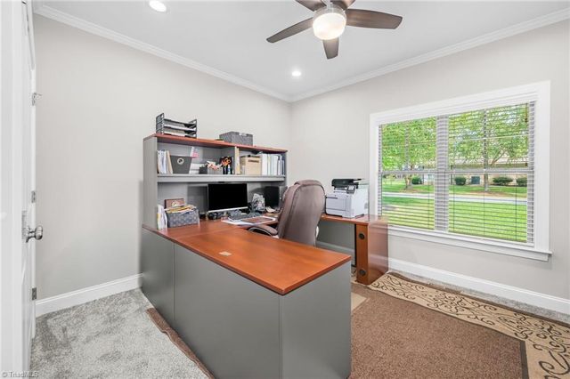 8206 Arbor Ridge Lane, Clemmons, NC 27012