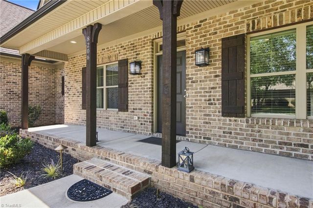 8206 Arbor Ridge Lane, Clemmons, NC 27012