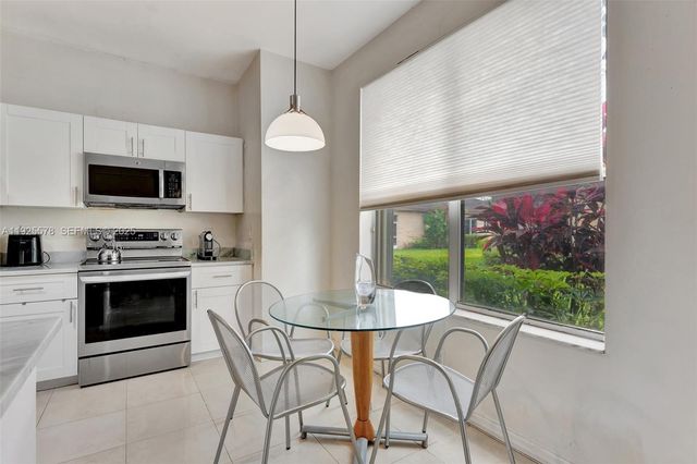 16103 Opal Creek Dr, Weston, FL 33331