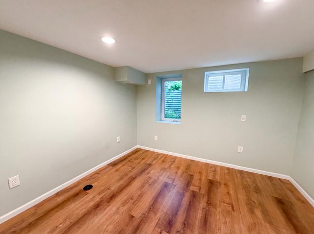 2591 Aldine Street, Roseville, MN 55113