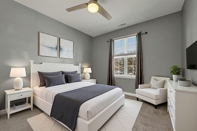 21 Hampshire Rd 111, Methuen, MA 01844