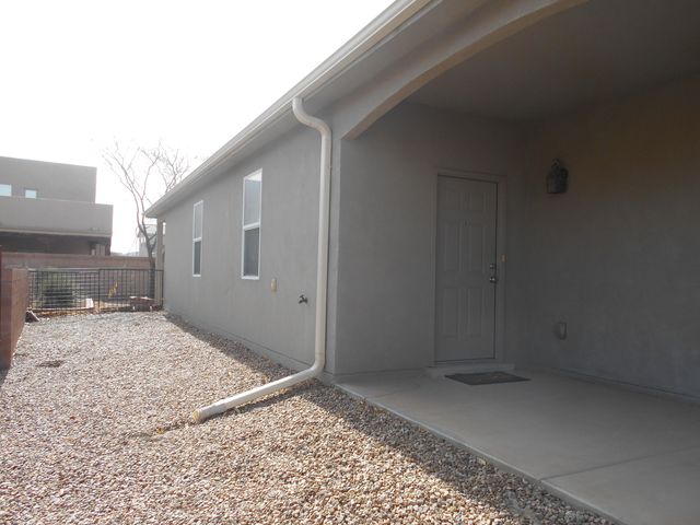 3461 Lone Tree Street SW, Los Lunas, NM 87031