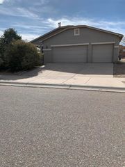 3461 Lone Tree Street SW, Los Lunas, NM 87031