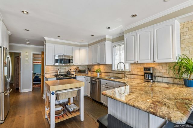 746 W Bay Drive, Long Beach, NY 11561