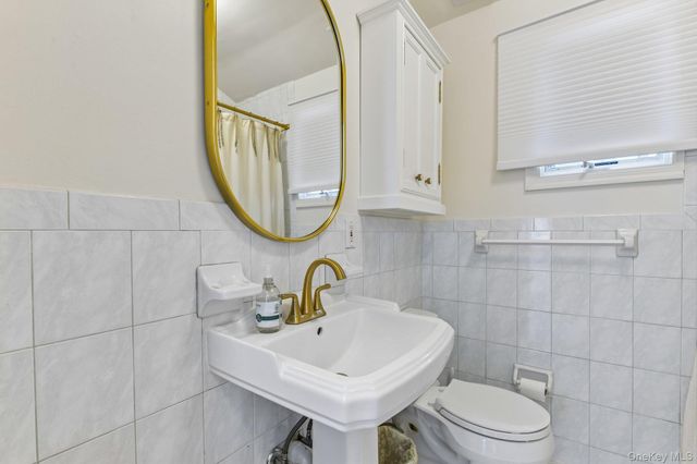 746 W Bay Drive, Long Beach, NY 11561