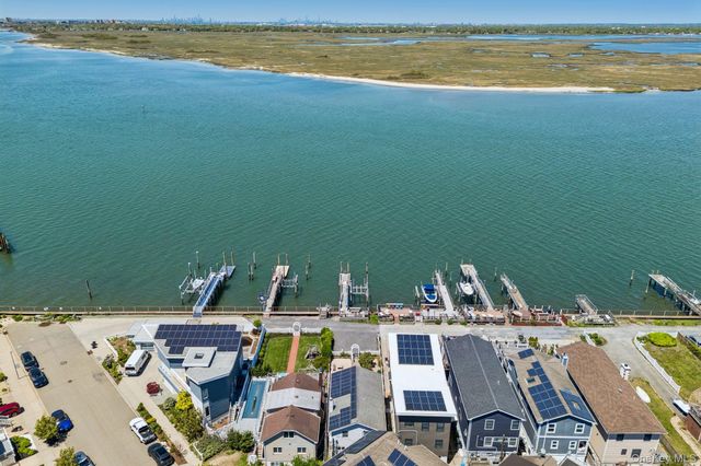 746 W Bay Drive, Long Beach, NY 11561