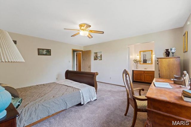 18668 Olive Street Road, Chesterfield, MO 63005