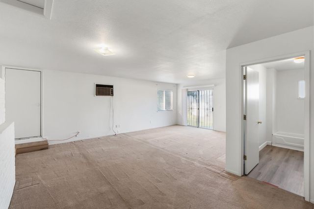 2315 Tyrolean Way, Sacramento, CA 95821