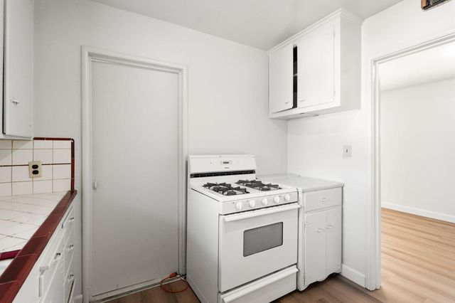 2315 Tyrolean Way, Sacramento, CA 95821