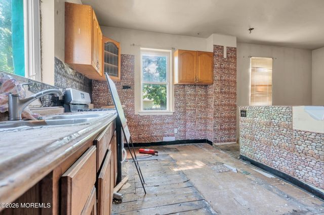 200-202 Blackwood Clementon Road, Pine Hill, NJ 08021